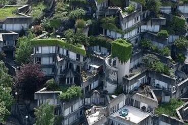 녹색 지붕 모듈 시스템은 오래된 건물 녹색 지붕을 쉽게 개조할 수 있습니다.